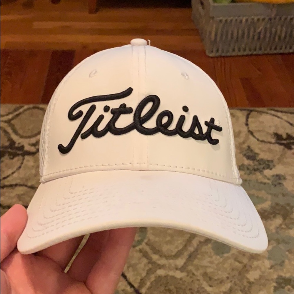TITLEIST hat